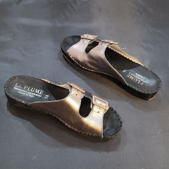 LA PLUME JEN WOMEN'S  ADJUSTABLE BUCKLE STRAP SANDALS - Picture 7 of 16